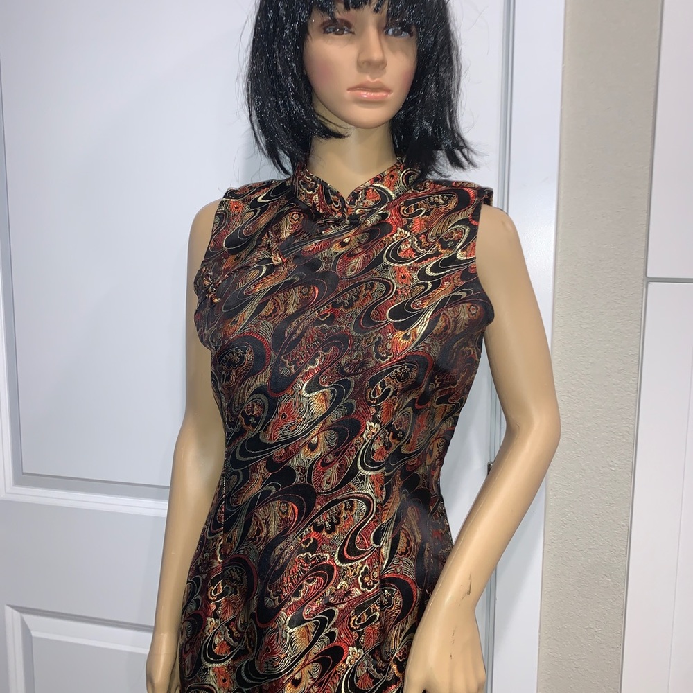 AWESOME NEW BROCADE ORIENTAL DRESS